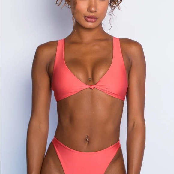 BRAND NEW Skatie Blue and White Gingham Bikini Set - Picture 5 of 7